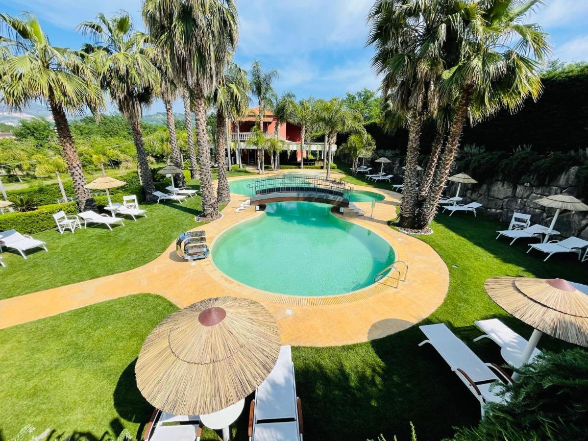 Villa Caribe Resort & Spa Spigno Saturnia ภายนอก รูปภาพ