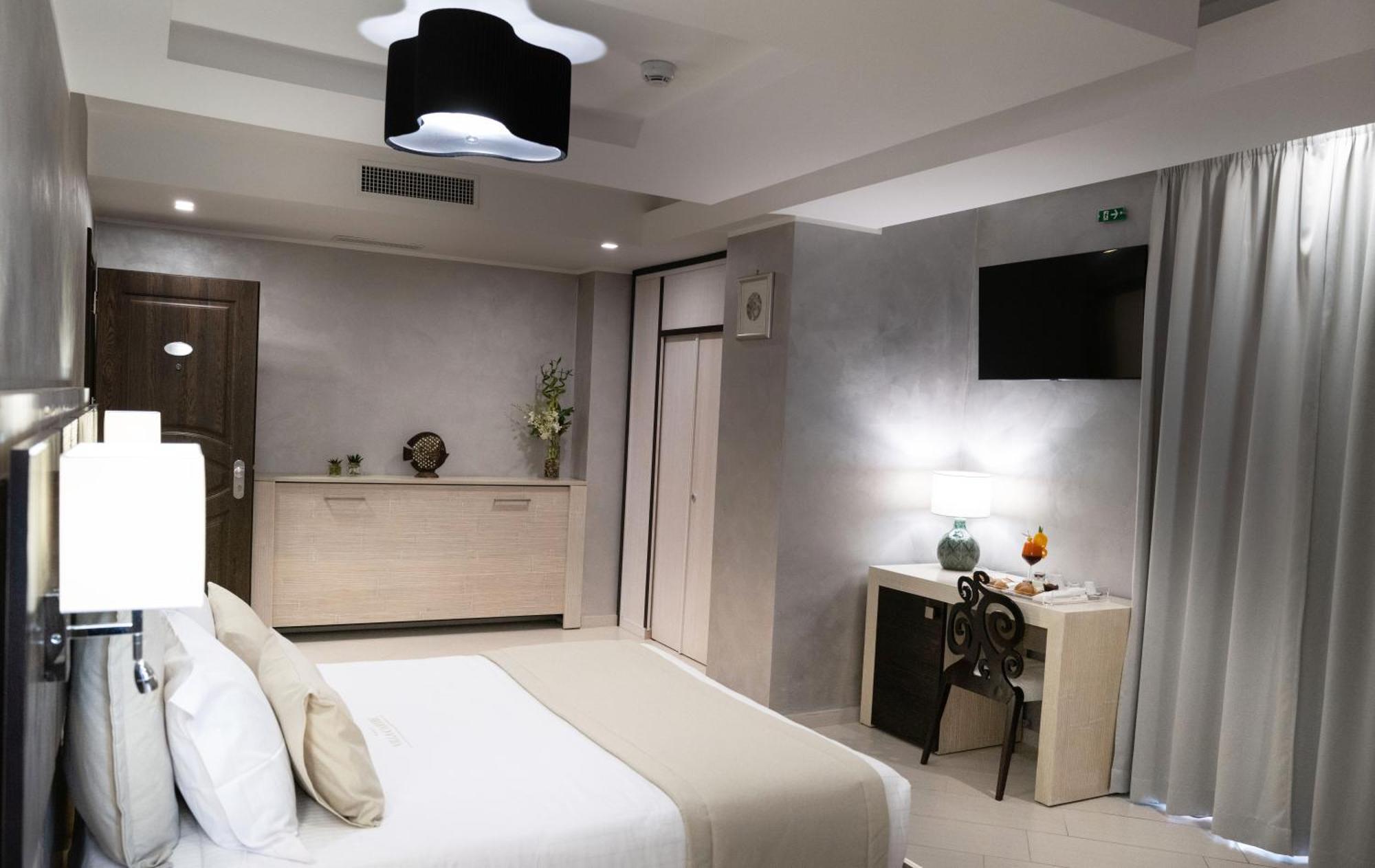 Villa Caribe Resort & Spa Spigno Saturnia ภายนอก รูปภาพ
